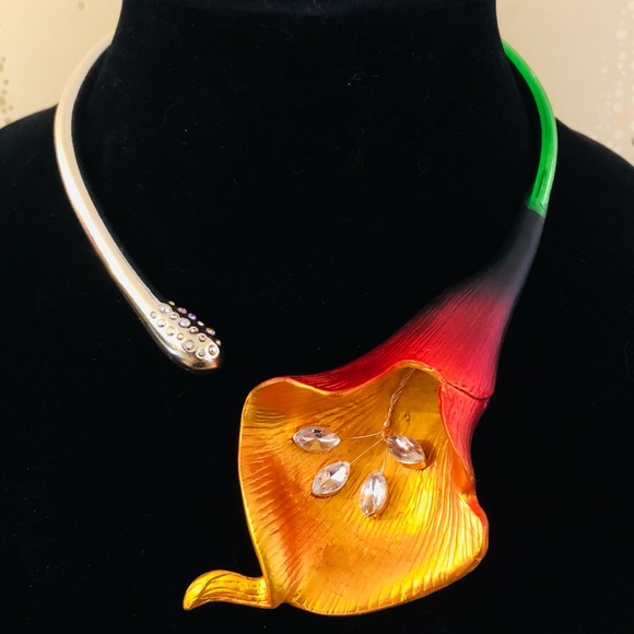 Betsey Johnson Jewelry - Authentic Betsey Johnson Necklace - Gold Plated Calla Lily Hinge Statement NWT